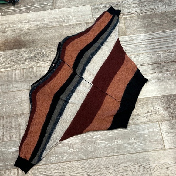 Miss sixty sweater size L large. EUC. - Picture 2 of 4